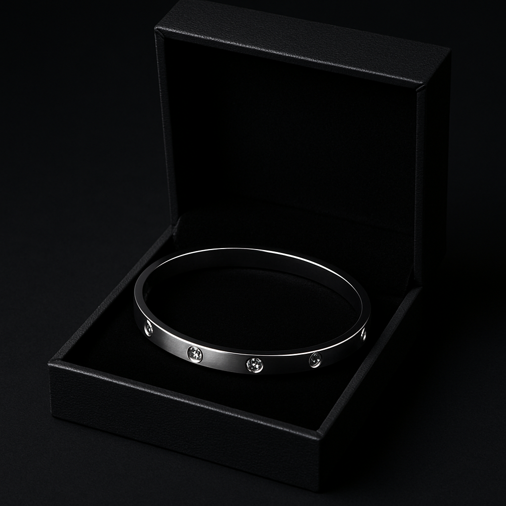 Iconic Cartier Love Bracelet – Minimal Design with Eternal Meaning